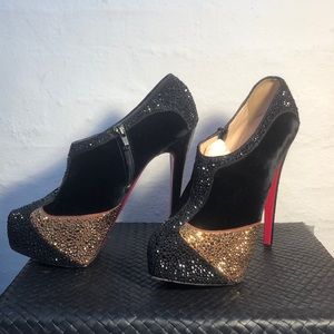 CHRISTIAN LOUBOUTIN Laelia Strass 140 40.5 US 9